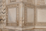 Überall prächtige Steinmetzarbeiten - Taj Mahal