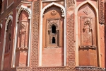 Märchenhafte Details - Jahangiri Mahal im Red Fort