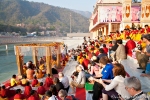 Zeremonie der Ganga Aarti am Parmarth Niketan