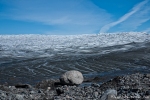 Am Rand des Inlandeises. Der Grönländische Eisschild bedeckt mit 1,7 Millionen km² noch etwa 82 Prozent der Landfläche von Grönland.