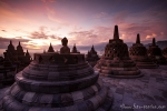 Sonnenaufgang am Borobudur-Tempel