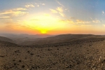 Die karge Landschaft Jordaniens