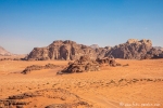 Hinter jedem Felsen befindet sich ein Camp, Wadi Rum