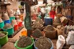 Verschiedene Fischpasten auf dem Markt in Bago
