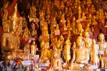8000 Buddhafiguren stehen in den Pindaya Caves