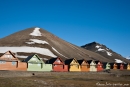 Bunte Holzhäuser gegen lange Winter - Longyearbyen