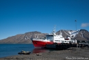 Die Nordsyssel im Hafen von Longyearbyen
