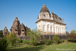 Blick auf den Varah und Vishvanatha-Tempel - Khajuraho