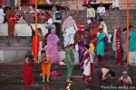 Morgendliche Rituale am Dasashwamedh Ghat - Varanasi