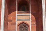 Eine der Bogennischen an Humayun`s Grabmal - Delhi