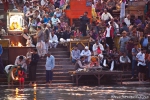 Religiöse Zeremonien am Hari-ki-Pauri-Ghat, Haridwar