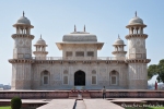 Itimad-ud-Daula - Gartenmausoleum für den Schatzkanzler des Mogulreichs - Agra