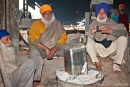 Pause in der Garküche - Goldener Tempel, Amritsar