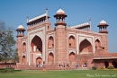 Einer der Zugänge zum Gelände des Taj Mahal - Agra